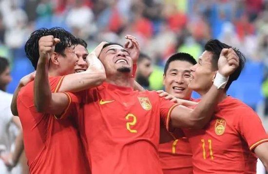 于和伟获最佳男主角，英国电影《危情蜻蜓》包揽三奖 2026-04-25 4月25日，第十六届北京国际电影节落下帷幕，各大奖项揭晓。