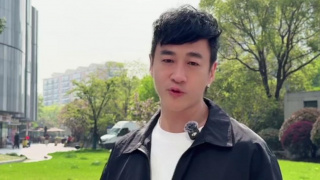 截至目前，该片此次上映票房突破 《哈利·波特与魔法石》曝“神奇分院帽”片段 2020-08-10 8月10日，《哈利·波特与魔法石》曝光“神奇分院帽”片段，引发一波高燃回忆杀。
